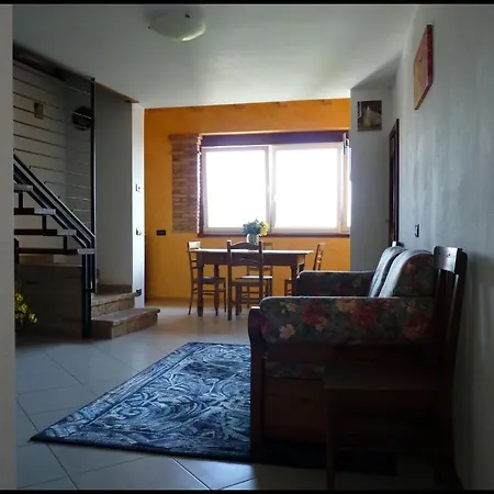 Ines E Tino Casa Vacanze アパート
